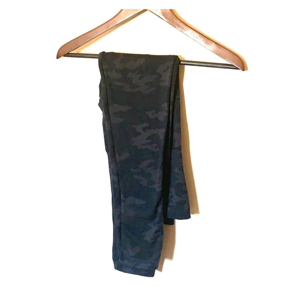 Spanks brand camo leggings